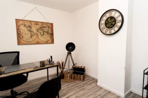 Bureau privé - 27800 - 2 postes - 400€