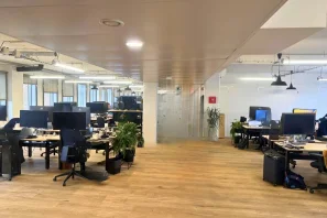 Espace indépendant - 75010 - 46 postes - 36000€