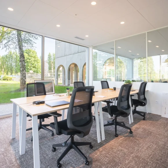 Bureau privé 20 m² 6 postes Coworking Rue Denis Papin Villeneuve-d'Ascq 59650 - photo 4