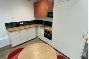 Espace indépendant - 75016 - 9 postes - 4590€