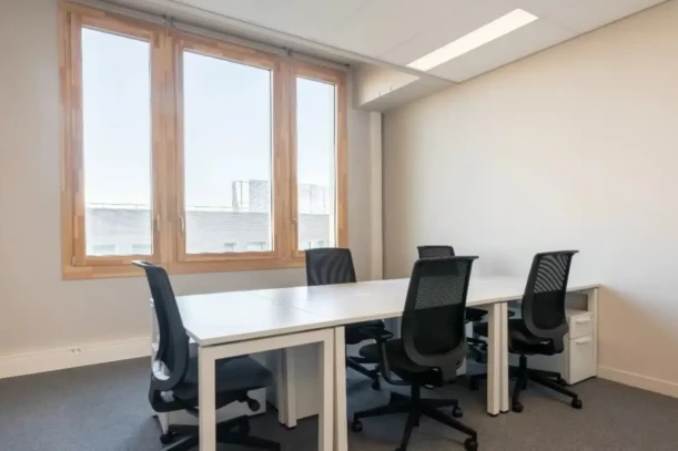 Bureau privé - 91120 - 3 postes - 1170€