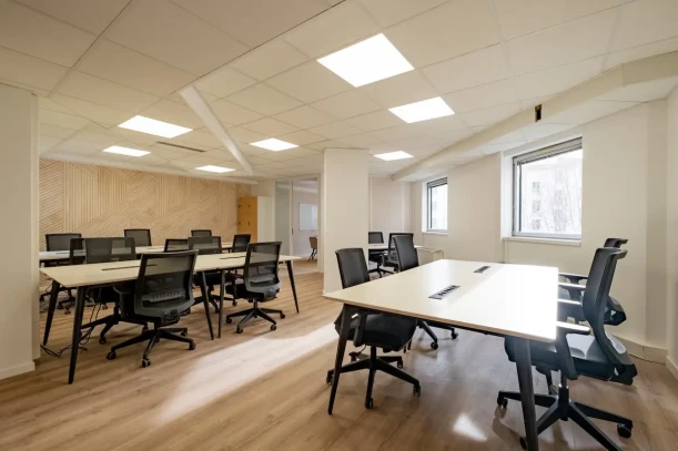 Bureau privé - 69003 - 16 postes - 5280€