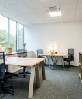 Bureau privé - 21000 - 4 postes - 1374€