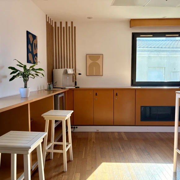 Open Space  10 postes Location bureau Rue Guizot Nîmes 30000 - photo 3