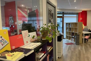 Open Space - 75011 - 1 poste - 172€