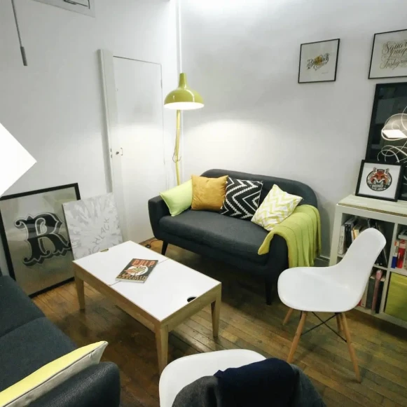 Bureau privé 55 m² 12 postes Coworking Rue Joseph de Maistre Paris 75018 - photo 5