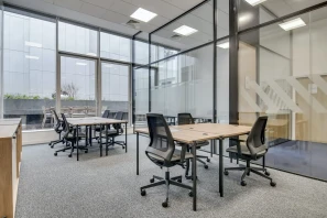 Bureau privé - 59800 - 25 postes - 10000€