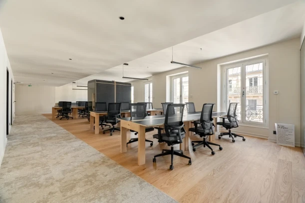 Jöro Rue Le Peletier