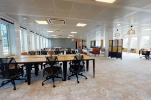 Bureau privé - 75017 - 2 postes - 1867€