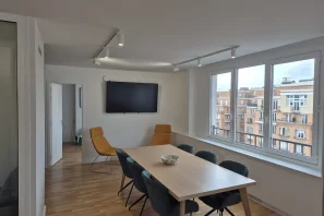 Bureau privé - 75017 - 3 postes - 1600€
