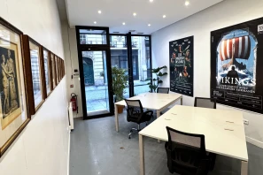 Open Space - 75002 - 10 postes - 400€