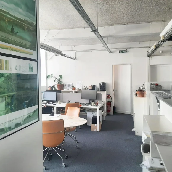 Open Space  12 postes Coworking Rue Froment Paris 75011 - photo 2