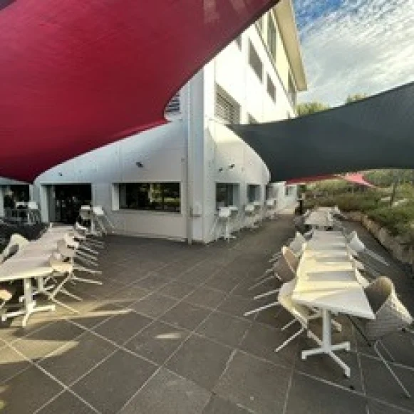 Bureau privé 130 m² 20 postes Coworking Rue de la tramontane Aix-en-Provence 13090 - photo 1