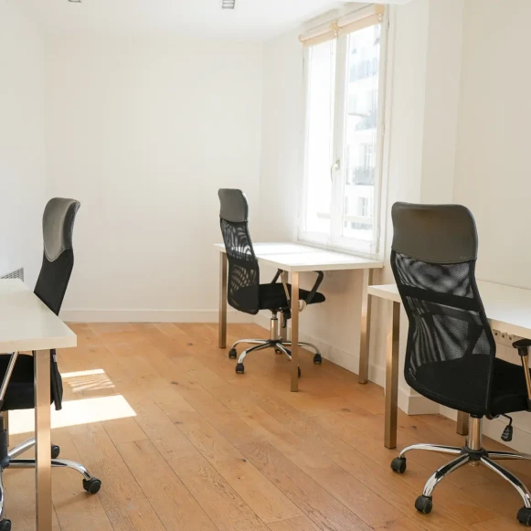Espace indépendant 194 m² 30 postes Location bureau Rue du Faubourg Montmartre Paris 75009 - photo 1