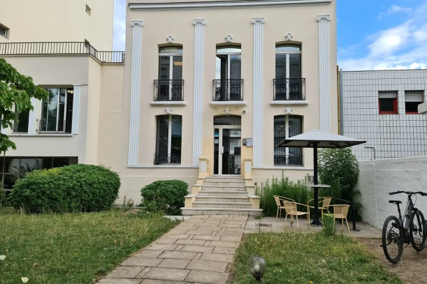 Bureau privé - 92400 - 6 postes - 1800€