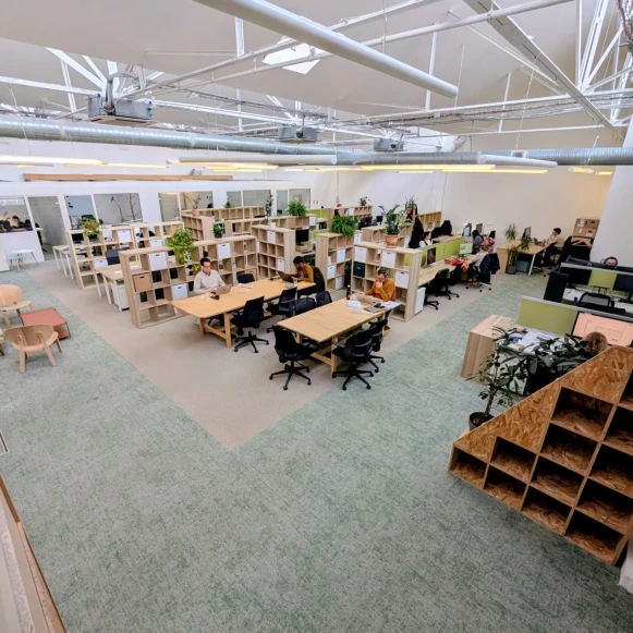 Bureau privé 12 m² 5 postes Coworking Rue du Chemin Vert Paris 75011 - photo 9