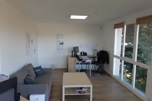 Bureau privé - 78810 - 8 postes - 720€