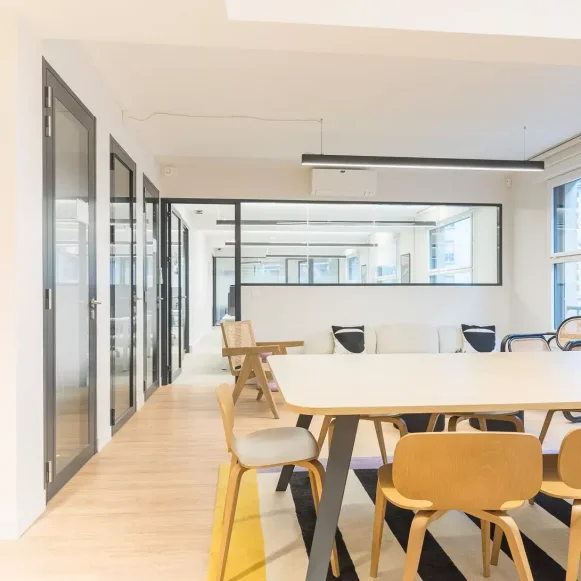 Espace indépendant 160 m² 24 postes Location bureau Rue Joseph Sansboeuf Paris 75008 - photo 10