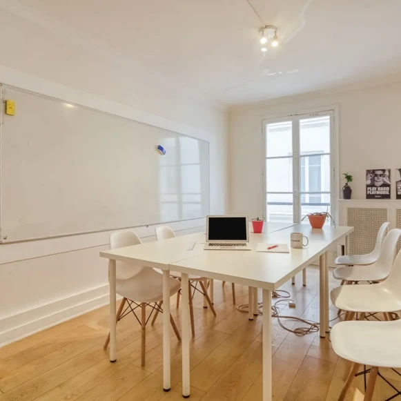 Espace indépendant 170 m² 30 postes Location bureau Rue d'Aboukir Paris 75002 - photo 11