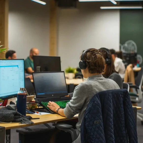 Bureau privé 300 m² 30 postes Coworking Avenue Louis Breguet Toulouse 31400 - photo 4