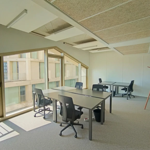 Bureau privé 26 m² 6 postes Location bureau Rue Philippe Jolly Bordeaux 33800 - photo 2