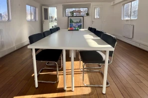 Open Space - 92600 - 20 postes - 270€