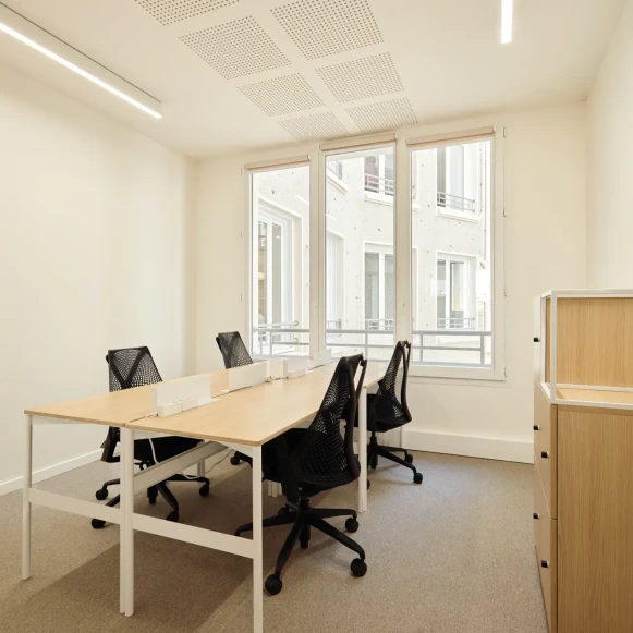 Bureau privé 12 m² 3 postes Coworking Rue Feydeau Paris 75002 - photo 8