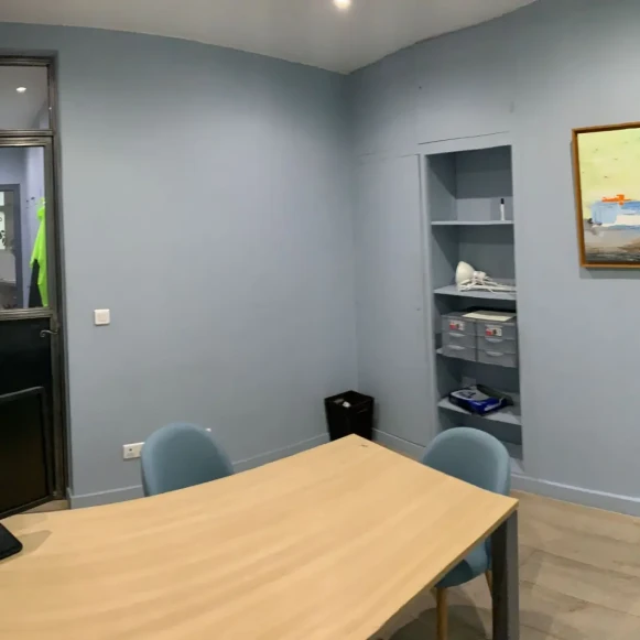 Bureau privé 11 m² 2 postes Location bureau Rue de Surène Paris 75008 - photo 2