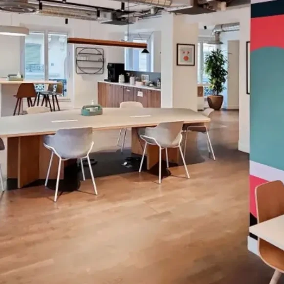 Bureau privé 65 m² 13 postes Coworking Rue Jean Lantier Paris 75001 - photo 2