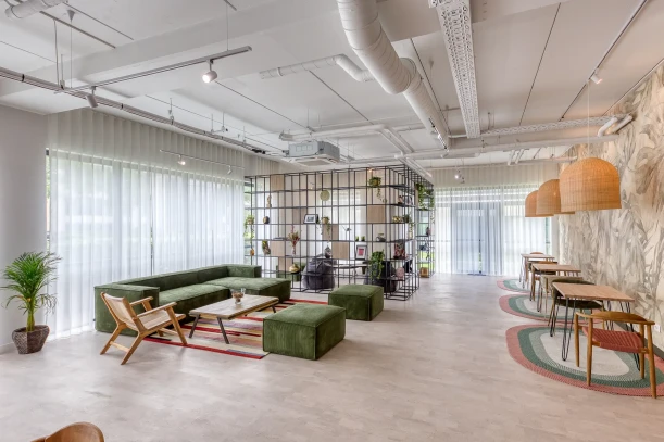 Bureau privé - 77700 - 10 postes - 5790€