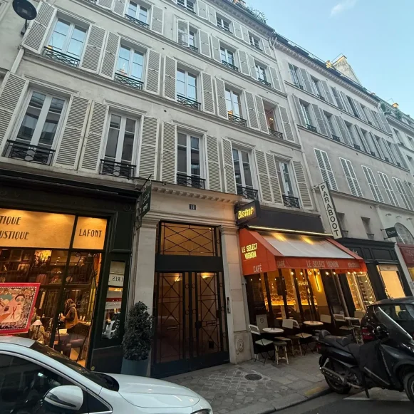 Bureau privé 10 m² 2 postes Location bureau Rue Vignon Paris 75008 - photo 8