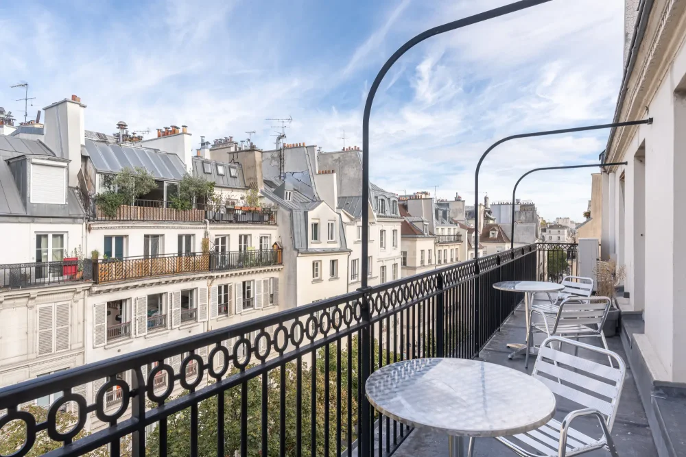 Espace indépendant - 75001 - 48 postes - 30000€