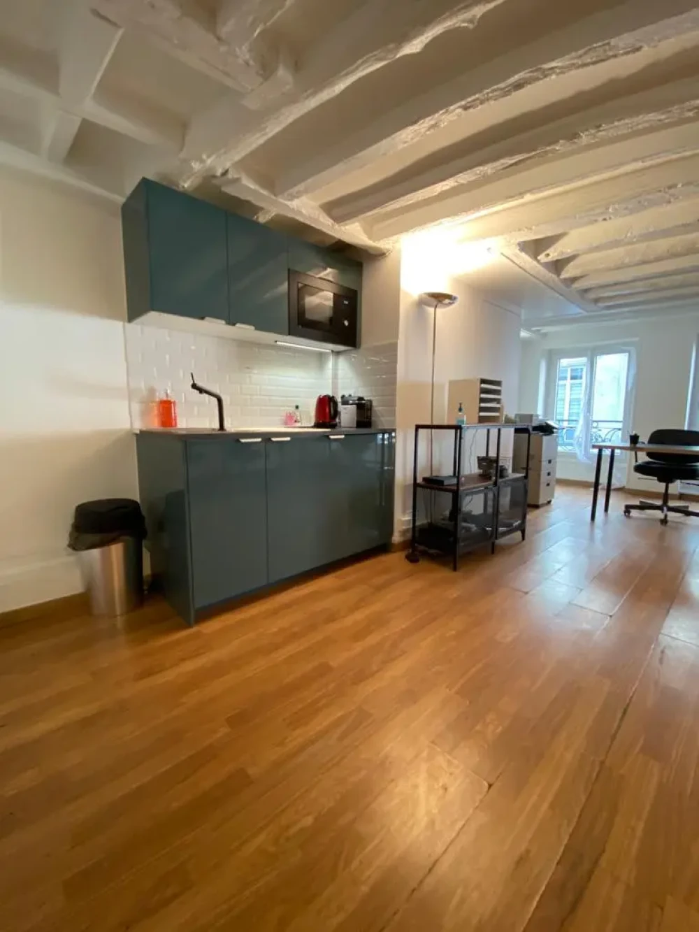 Espace indépendant - 75002 - 10 postes - 2680€