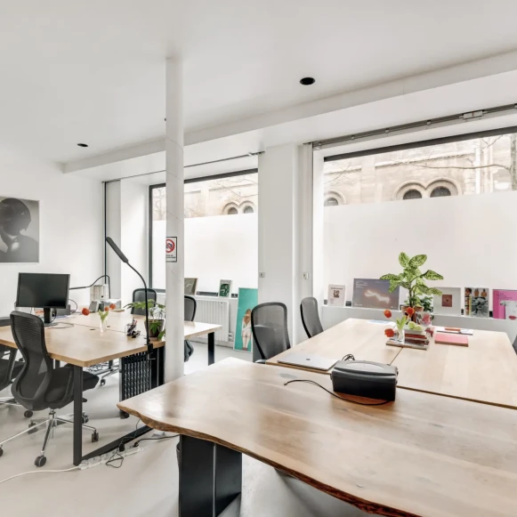 Espace indépendant 548 m² 70 postes Location bureau Rue Deguerry Paris 75011 - photo 6