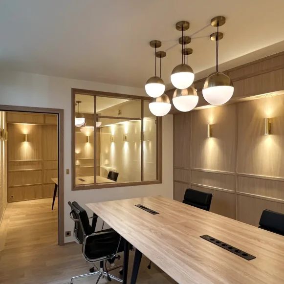 Bureau privé 55 m² 16 postes Location bureau Rue de Rouen Paris 75019 - photo 1