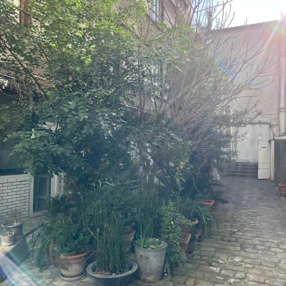 Bureau privé 20 m² 3 postes Coworking Rue de la Roquette Paris 75011 - photo 8