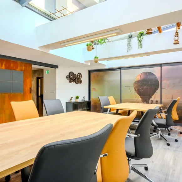 Bureau privé 5 m² 2 postes Coworking Rue Georges Clemenceau Montbéliard 25200 - photo 5