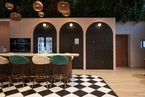 Bureau privé - 75003 - 2 postes - 2528€