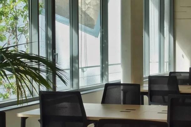 Espace indépendant - 75018 - 29 postes - 21070€