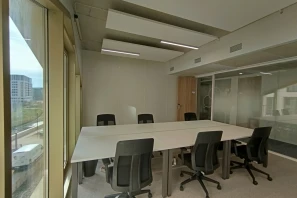 Bureau privé - 33800 - 6 postes - 2580€