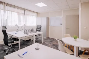 Bureau privé - 31300 - 3 postes - 979€