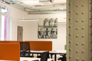 Bureau privé - 92500 - 7 postes - 4368€