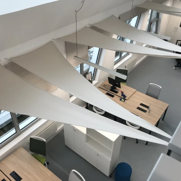 Open Space  28 postes Coworking Rue de Châtillon Rennes 35000 - photo 2