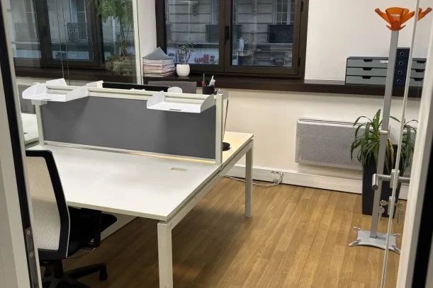 Bureau privé - 92300 - 2 postes - 250€