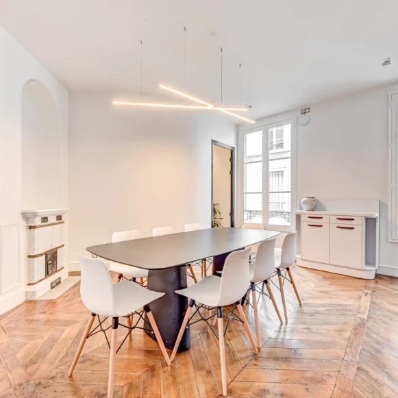 Espace indépendant 100 m² 18 postes Location bureau Boulevard de Sébastopol Paris 75002 - photo 5