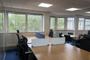 Bureau privé - 75010 - 10 postes - 3500€