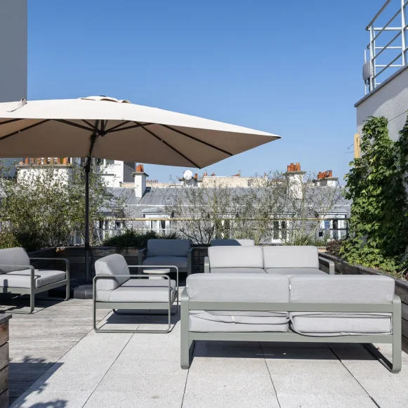 Bureau privé 243 m² 37 postes Location bureau Rue La Boétie Paris 75008 - photo 7