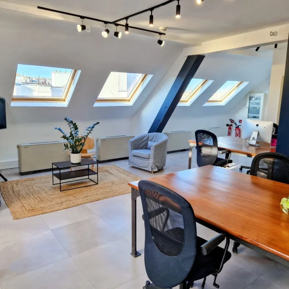 Espace indépendant 45 m² 6 postes Location bureau Rue du Faubourg Saint-Antoine Paris 75011 - photo 3