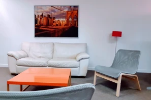 Bureau privé - 92360 - 5 postes - 800€