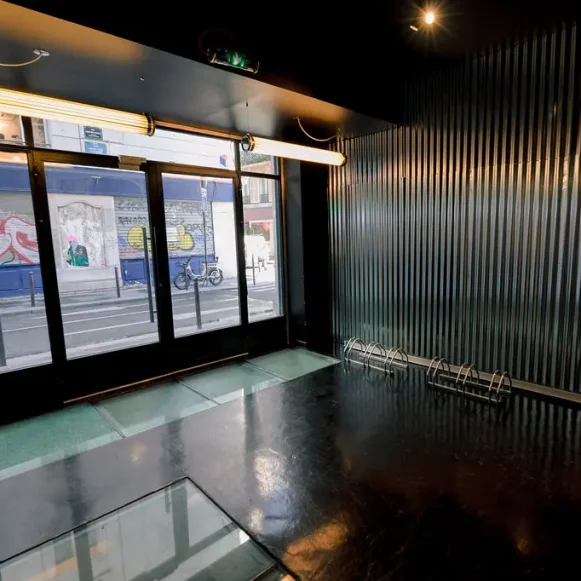 Open Space  15 postes Location bureau Rue Ambroise Thomas Paris 75009 - photo 4